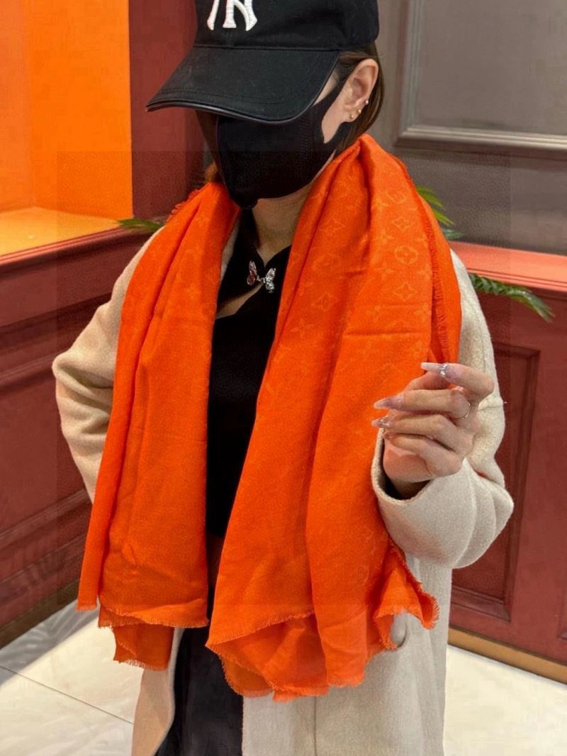 SportInspired Louis Vuitton Scarf 270897