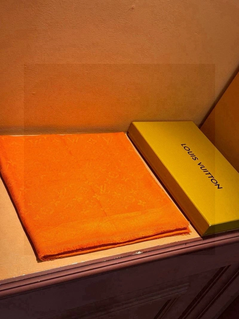 SportInspired Louis Vuitton Scarf 270897