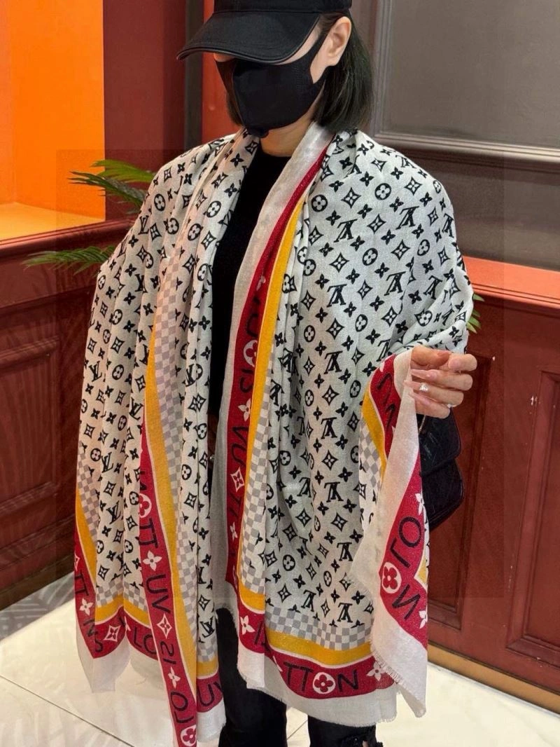 SunProtective Louis Vuitton Scarf 270894