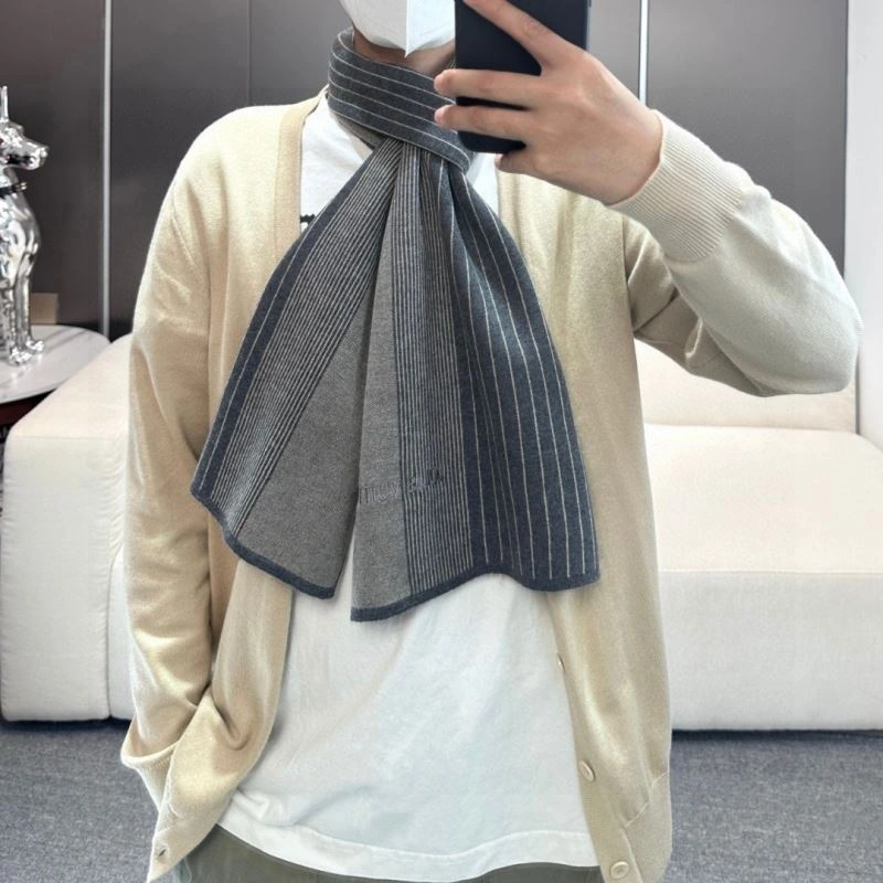 Louis Vuitton Scarf Versatile 270876