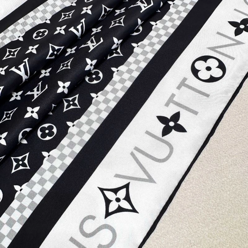 Soft Louis Vuitton Scarf 270870