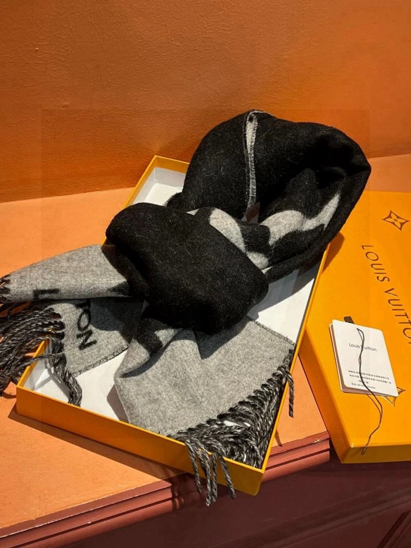 FreshLook Louis Vuitton Scarf 270886