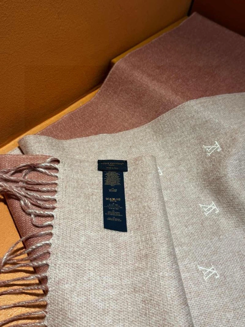 Unisex Louis Vuitton Scarf 270863
