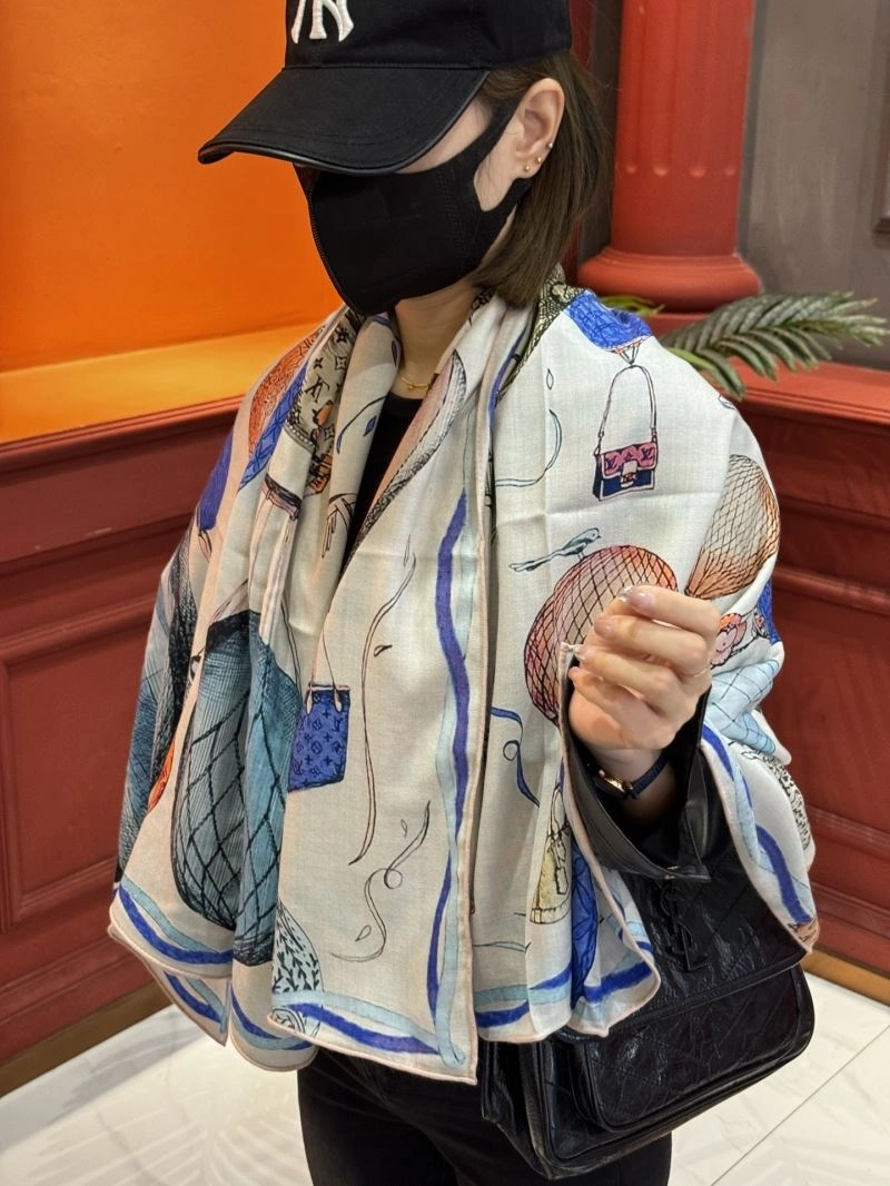 Louis Vuitton Scarf HighPerformance 271510
