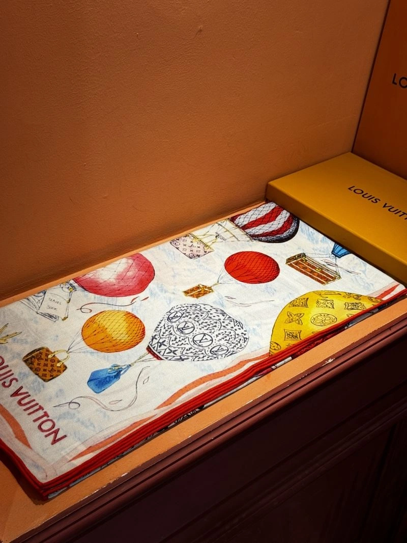 Louis Vuitton Scarf FreshLook 271516