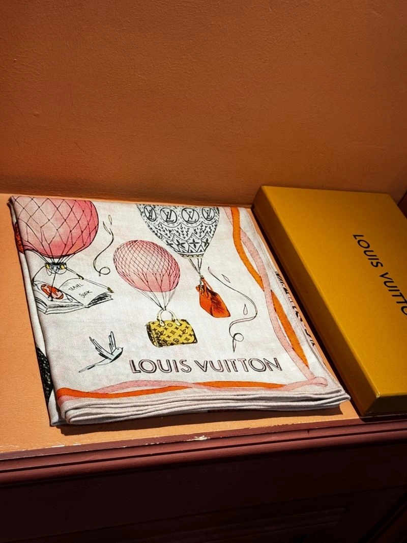 Sustainable Louis Vuitton Scarf 271514