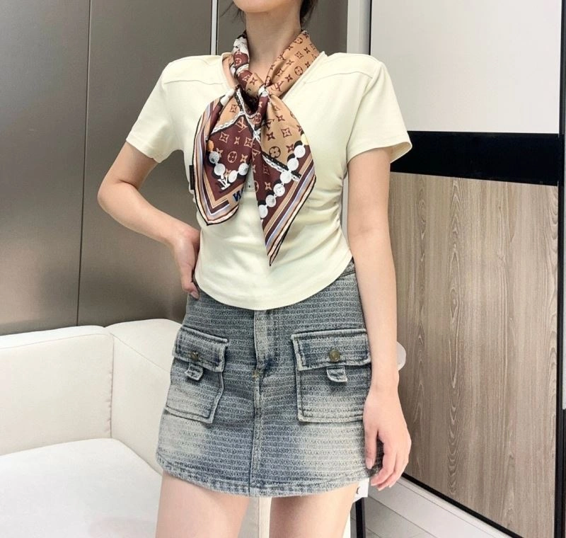 Trendy Louis Vuitton Scarf 271508