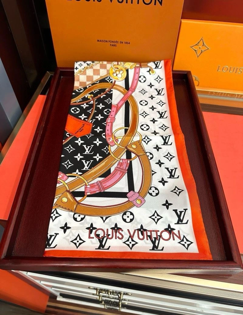 Louis Vuitton Scarf Durable 271498