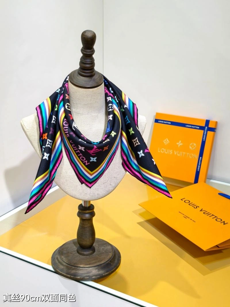 Louis Vuitton Scarf MultiPurpose 271495