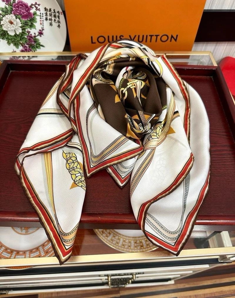 Functional Louis Vuitton Scarf 271499