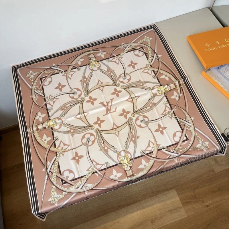 Effortless Louis Vuitton Scarf 271487