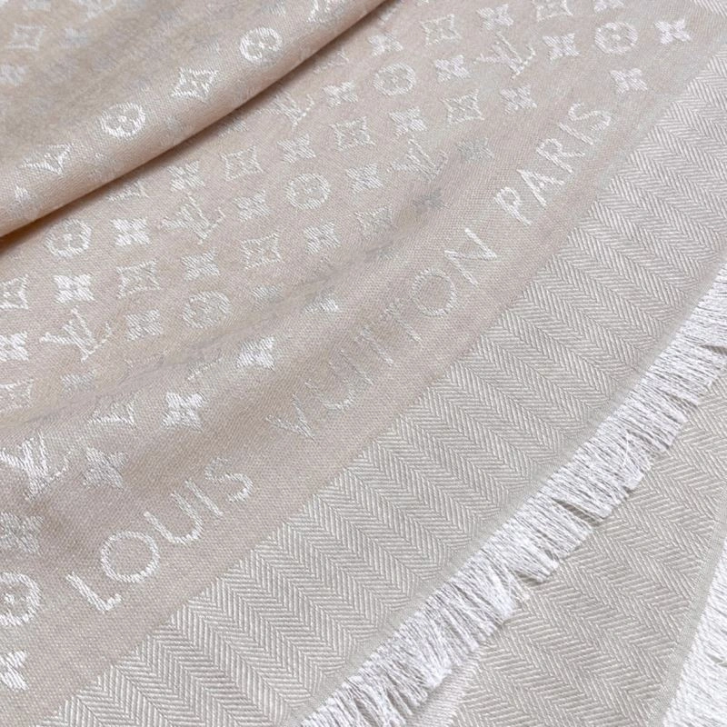Louis Vuitton Scarf AllSeason 271470
