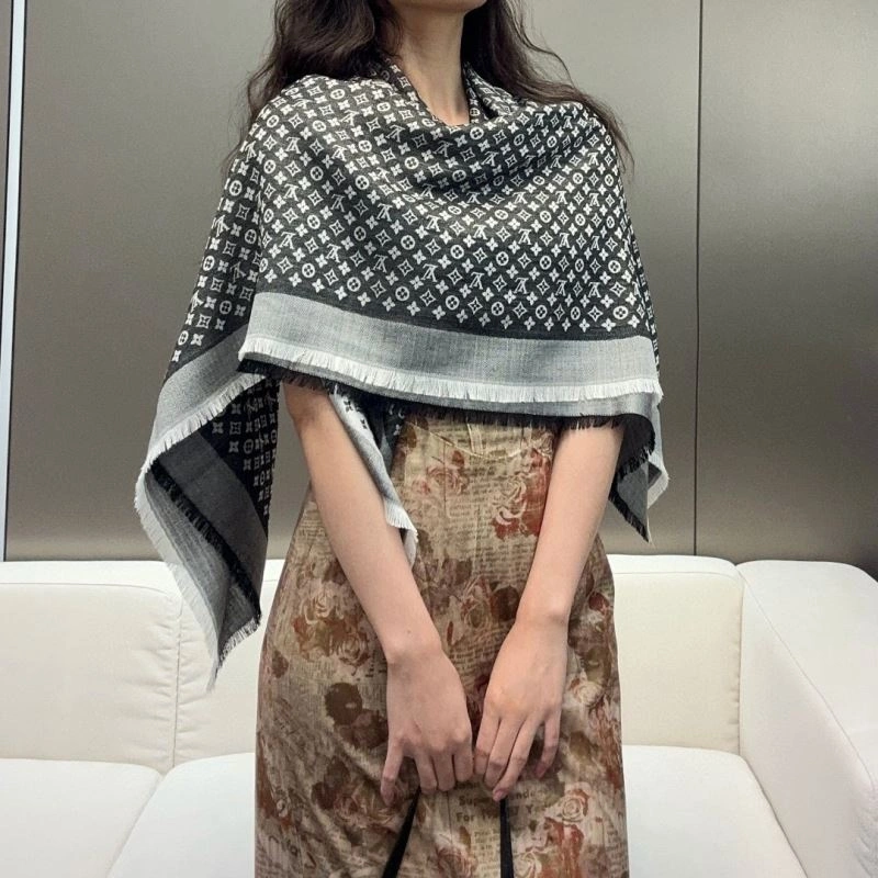 Louis Vuitton Scarf Stretchable 271481