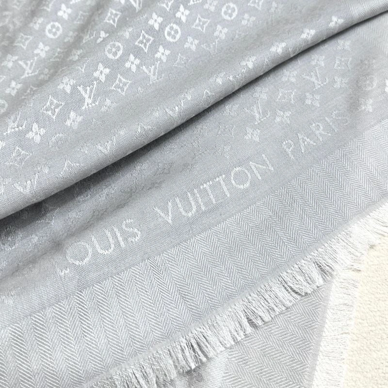 Louis Vuitton Scarf EyeCatching 271475