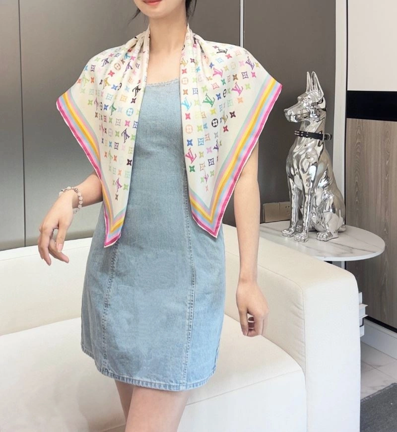 Louis Vuitton Scarf Comfortable 271469