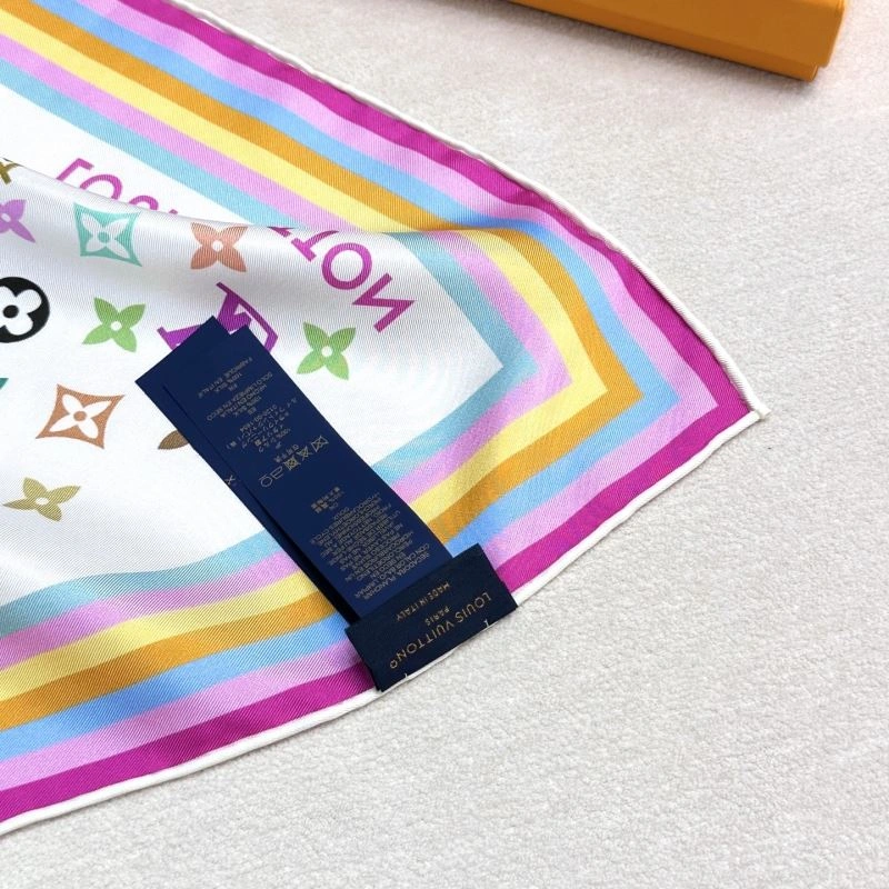 Louis Vuitton Scarf Comfortable 271469