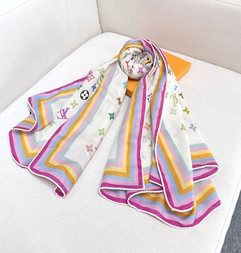 EyeCatching Louis Vuitton Scarf 271439