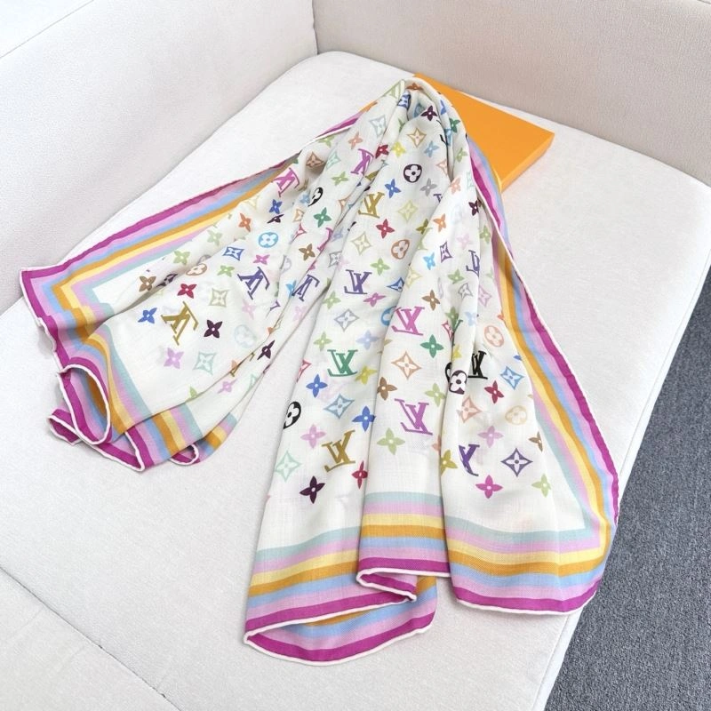 EyeCatching Louis Vuitton Scarf 271439