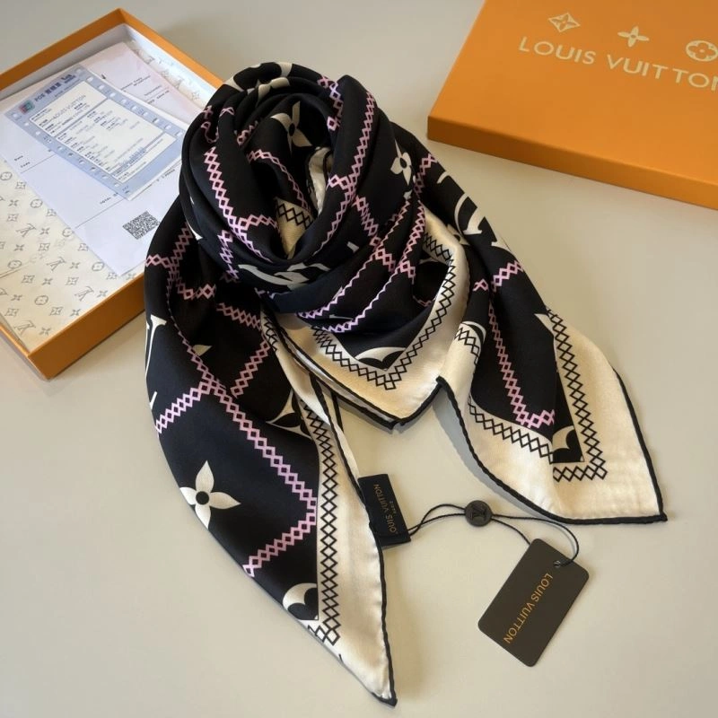 Louis Vuitton Scarf ZipUp 271422
