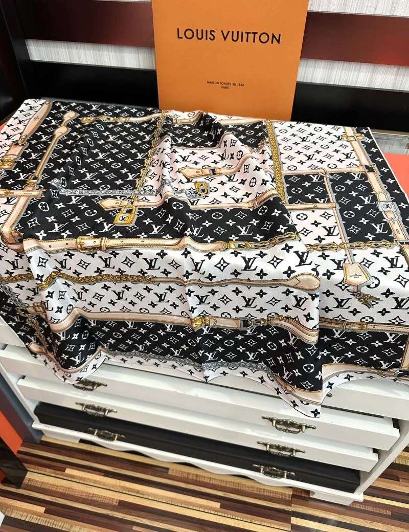 Bright Louis Vuitton Scarf 271397