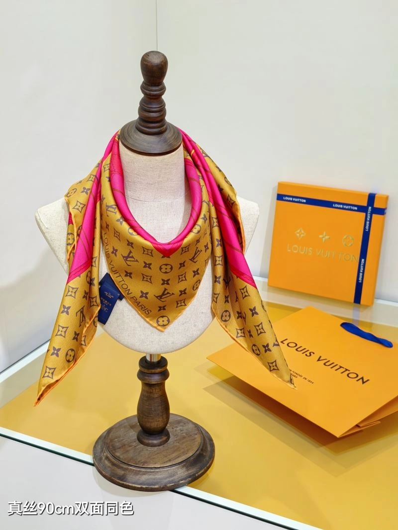 Snug Louis Vuitton Scarf 271392