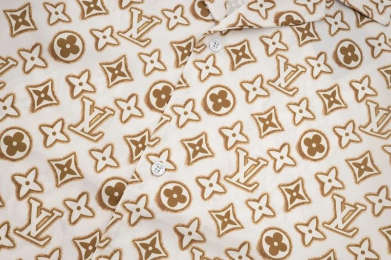 Stylish Louis Vuitton Shirts 138616