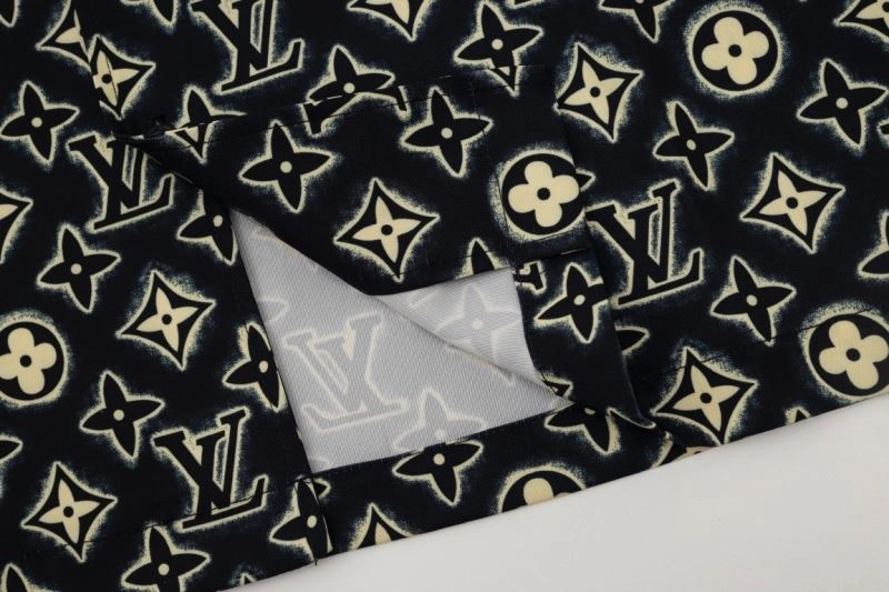 Breathable Louis Vuitton Shirts 138600