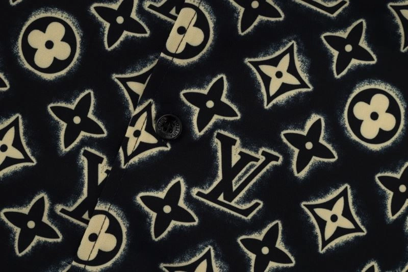Breathable Louis Vuitton Shirts 138600