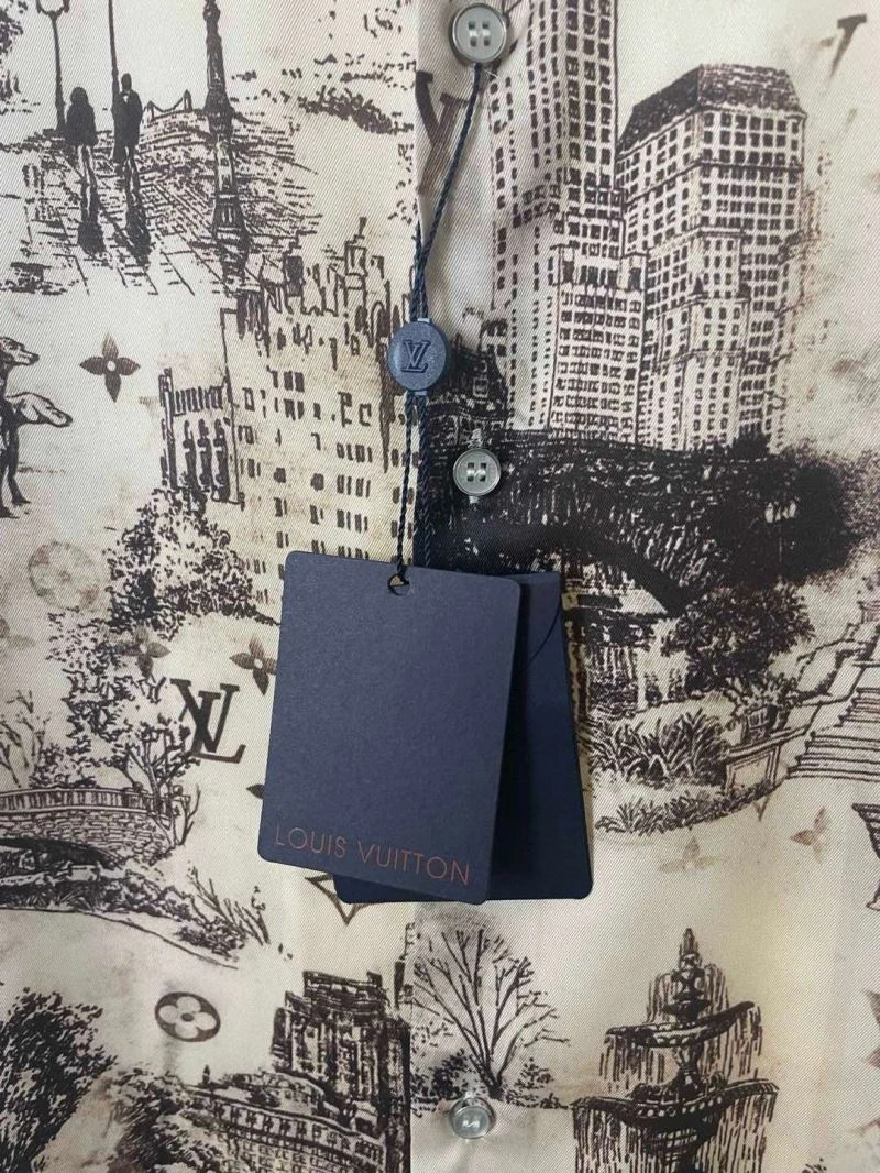 Minimalist Louis Vuitton Shirts 138620