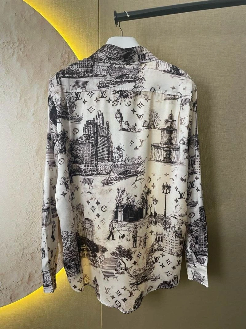 Minimalist Louis Vuitton Shirts 138620