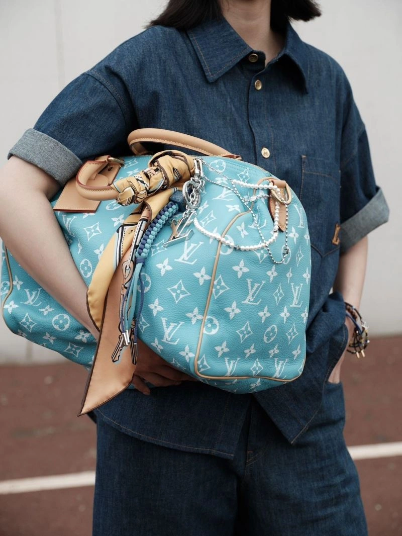 Casual Louis Vuitton Shirts 138599