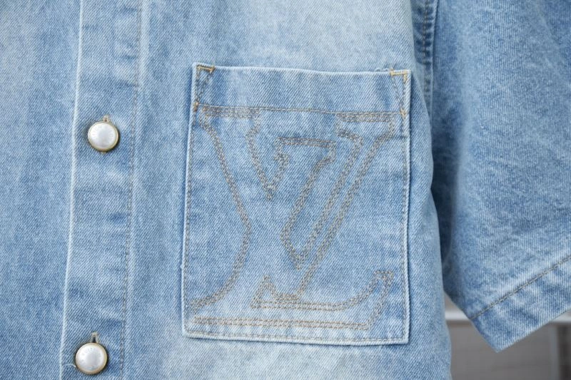 Louis Vuitton Shirts SmoothTexture 138601