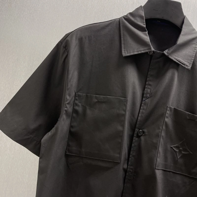 Premium Louis Vuitton Shirts 138581