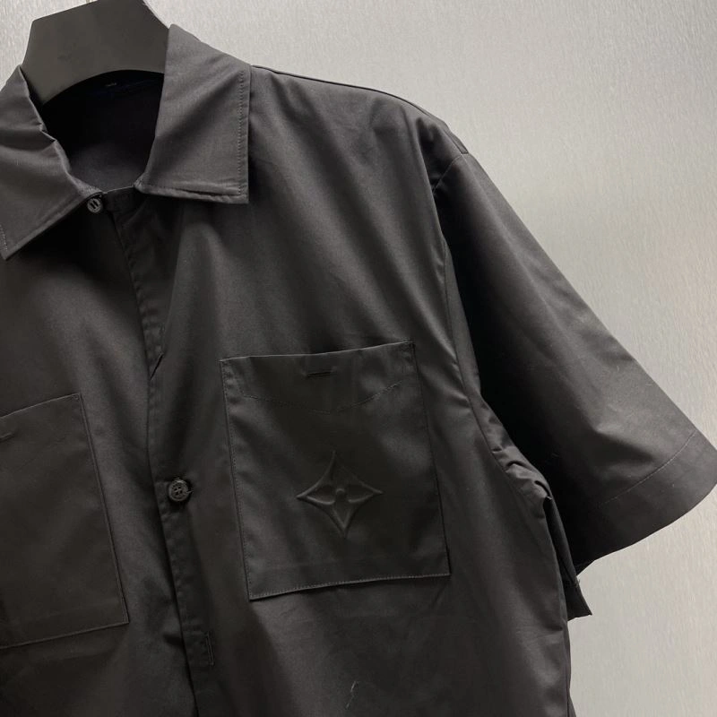 Premium Louis Vuitton Shirts 138581