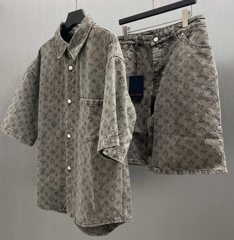 Louis Vuitton Shirts NewStyle 138576