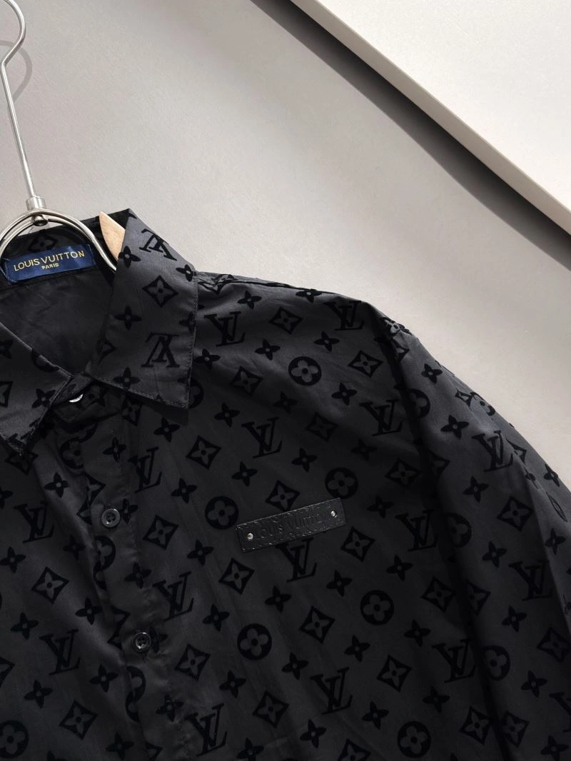 Flexible Louis Vuitton Shirts 138566