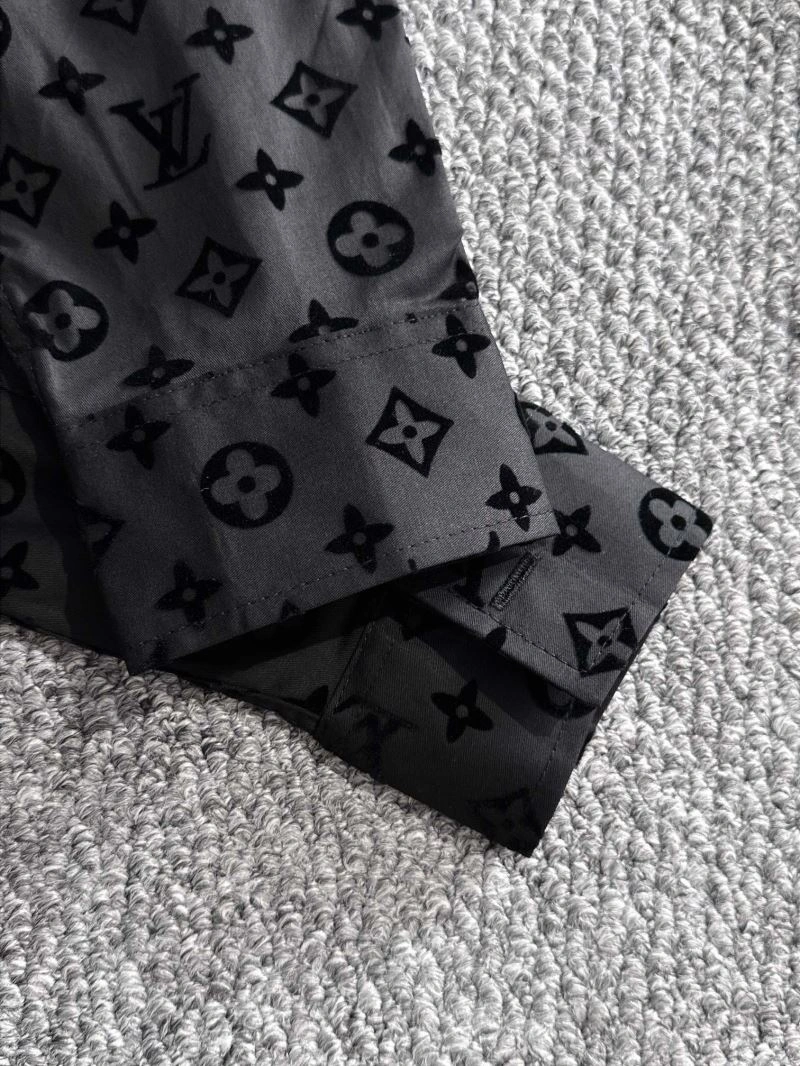 Flexible Louis Vuitton Shirts 138566