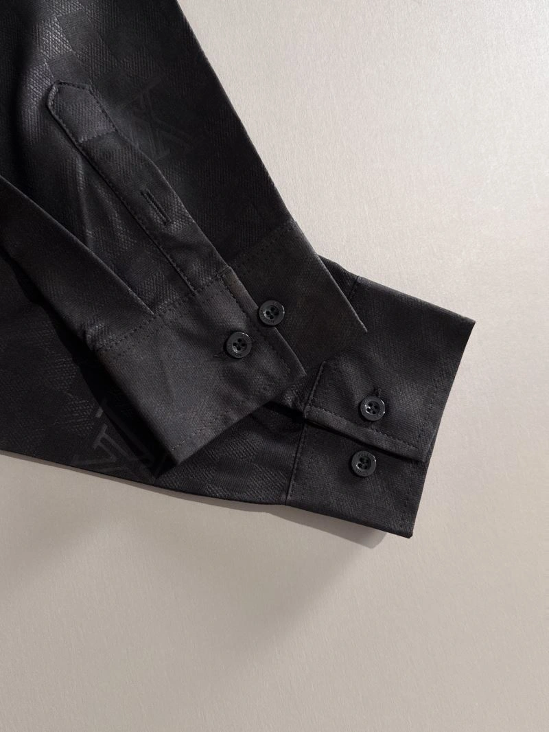 WeatherProof Louis Vuitton Shirts 138562