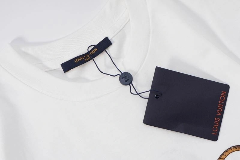 Versatile Louis Vuitton Shirts 130337