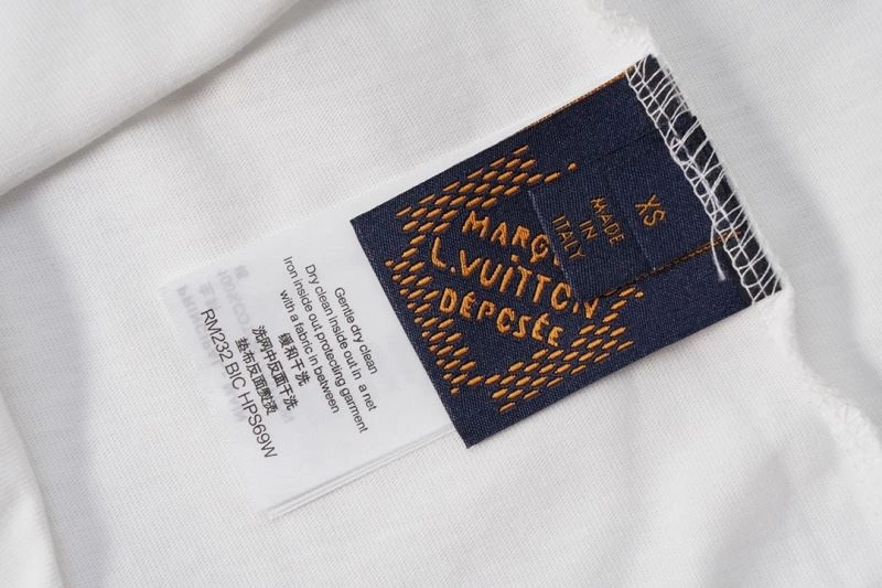 Versatile Louis Vuitton Shirts 130337