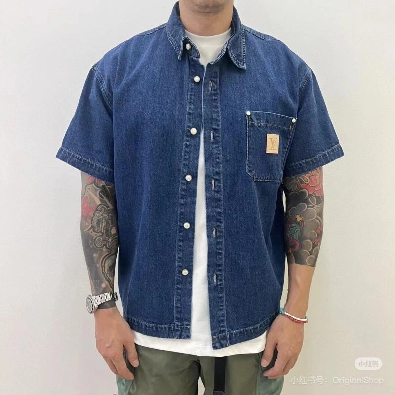 Functional Louis Vuitton Shirts 138588