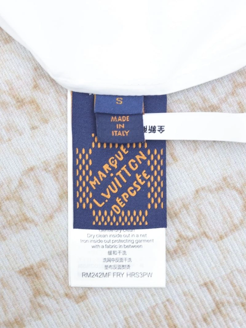Packable Louis Vuitton Shirts 138563