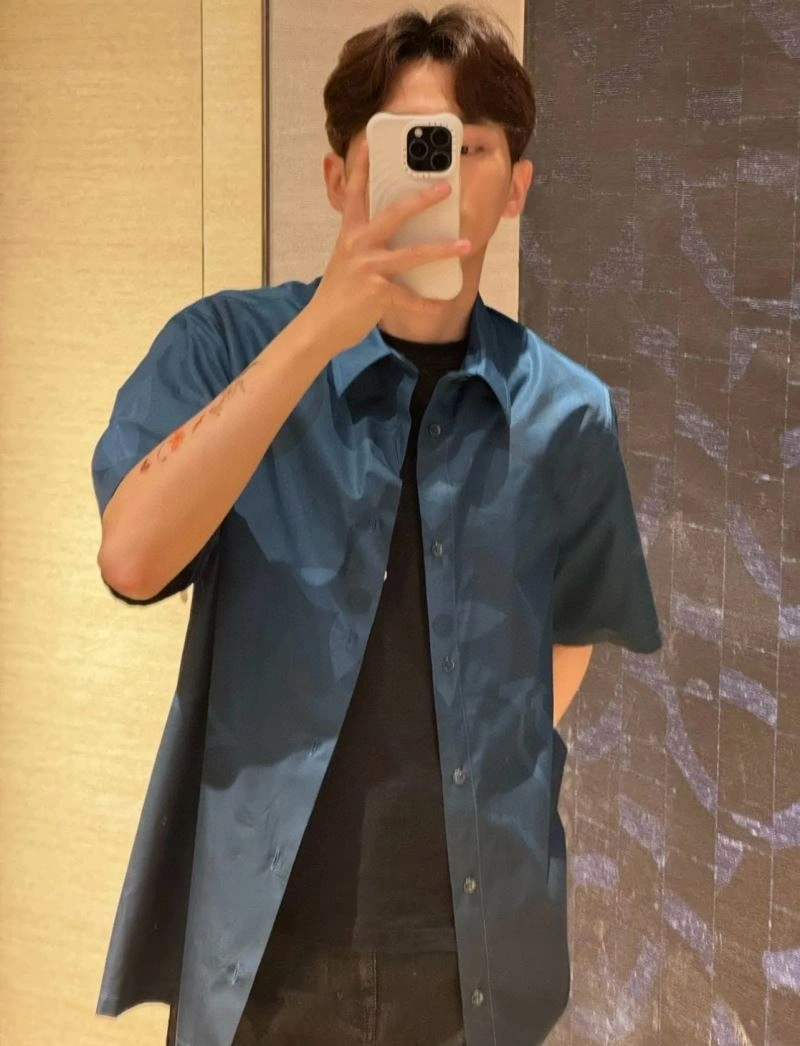 Youthful Louis Vuitton Shirts 138574