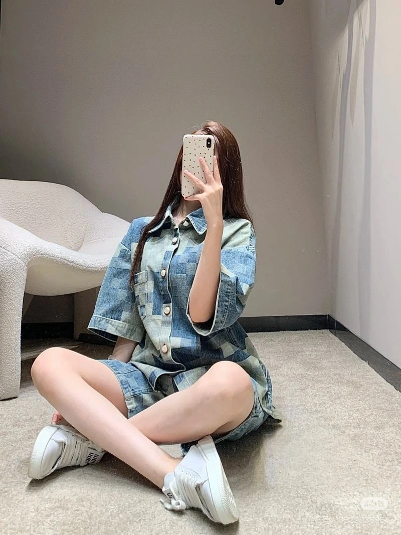 Louis Vuitton Shirts Affordable 138568