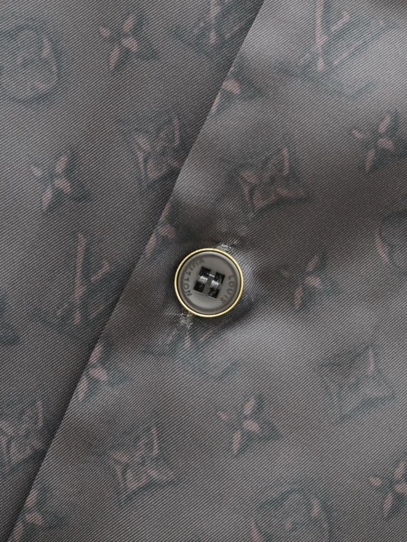 Lightweight Louis Vuitton Shirts 138557