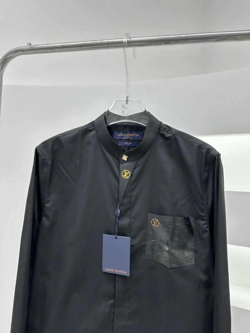 Chic Louis Vuitton Shirts 139055