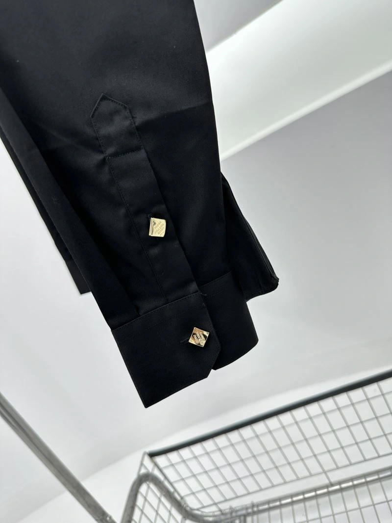 Chic Louis Vuitton Shirts 139055
