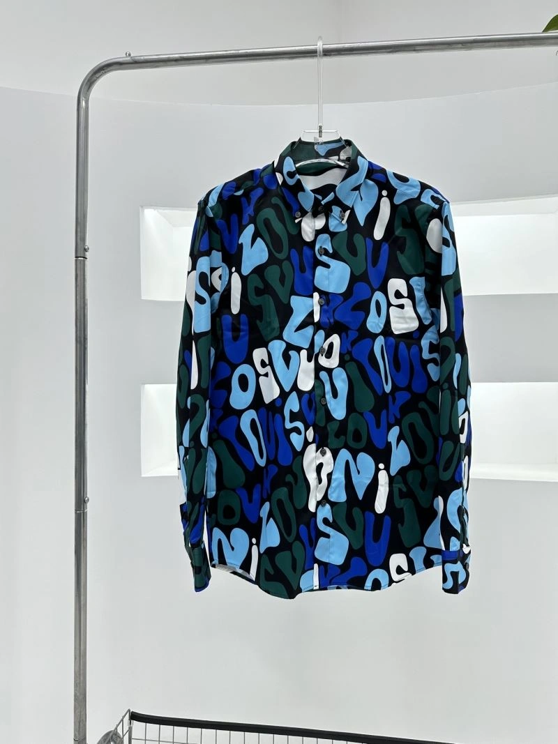 Compact Louis Vuitton Shirts 139011