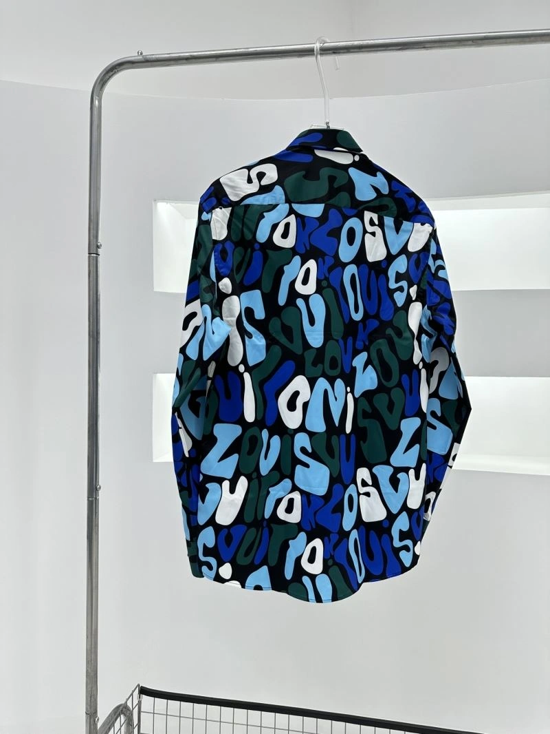 Compact Louis Vuitton Shirts 139011