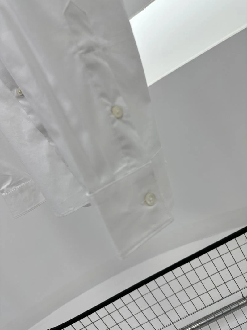 Cozy Louis Vuitton Shirts 139001